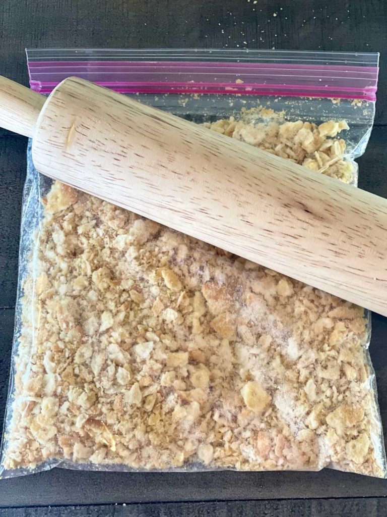 crushed-crackers-with rolling pin