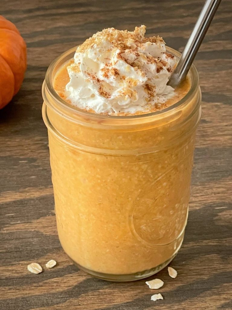 smoothie with oats and pumpkin