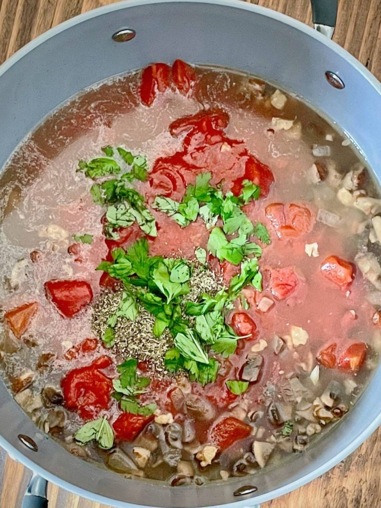 tomato sauce and herbs