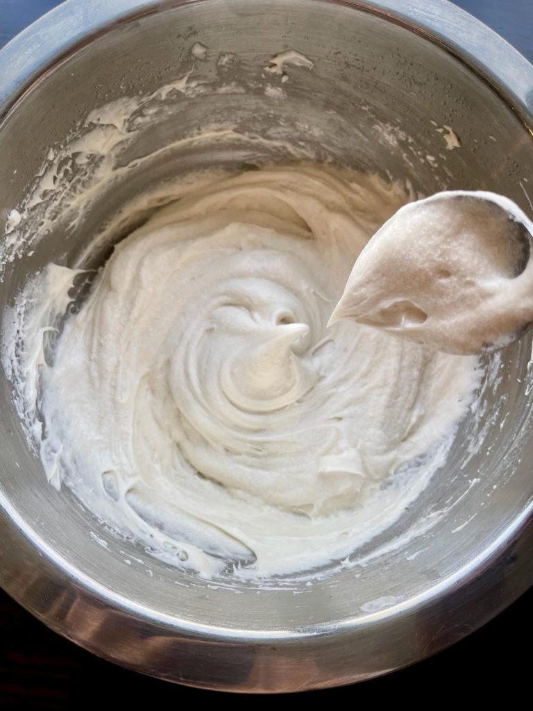 Almond cream cheese frosting