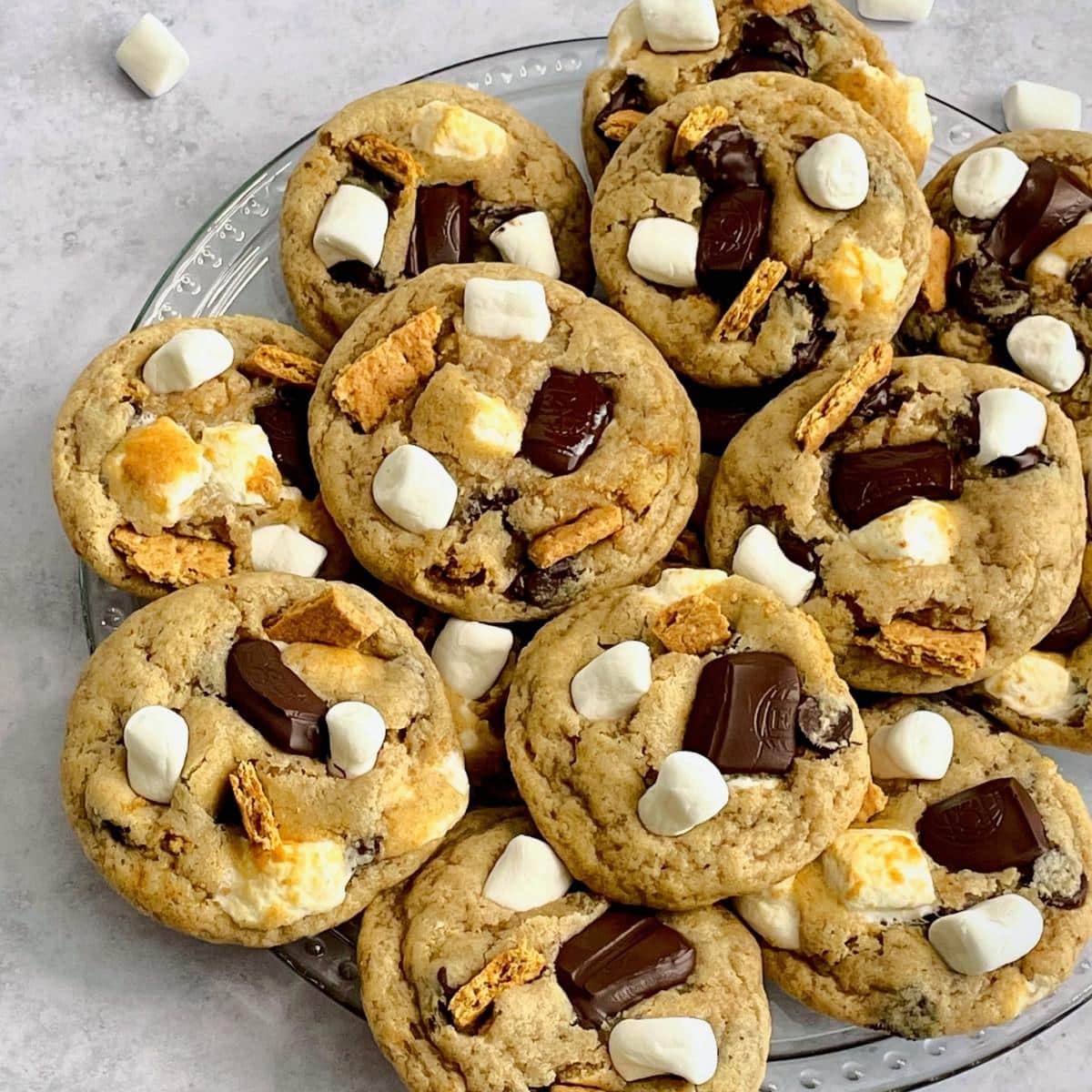 A plate of vegan s'mores cookies.
