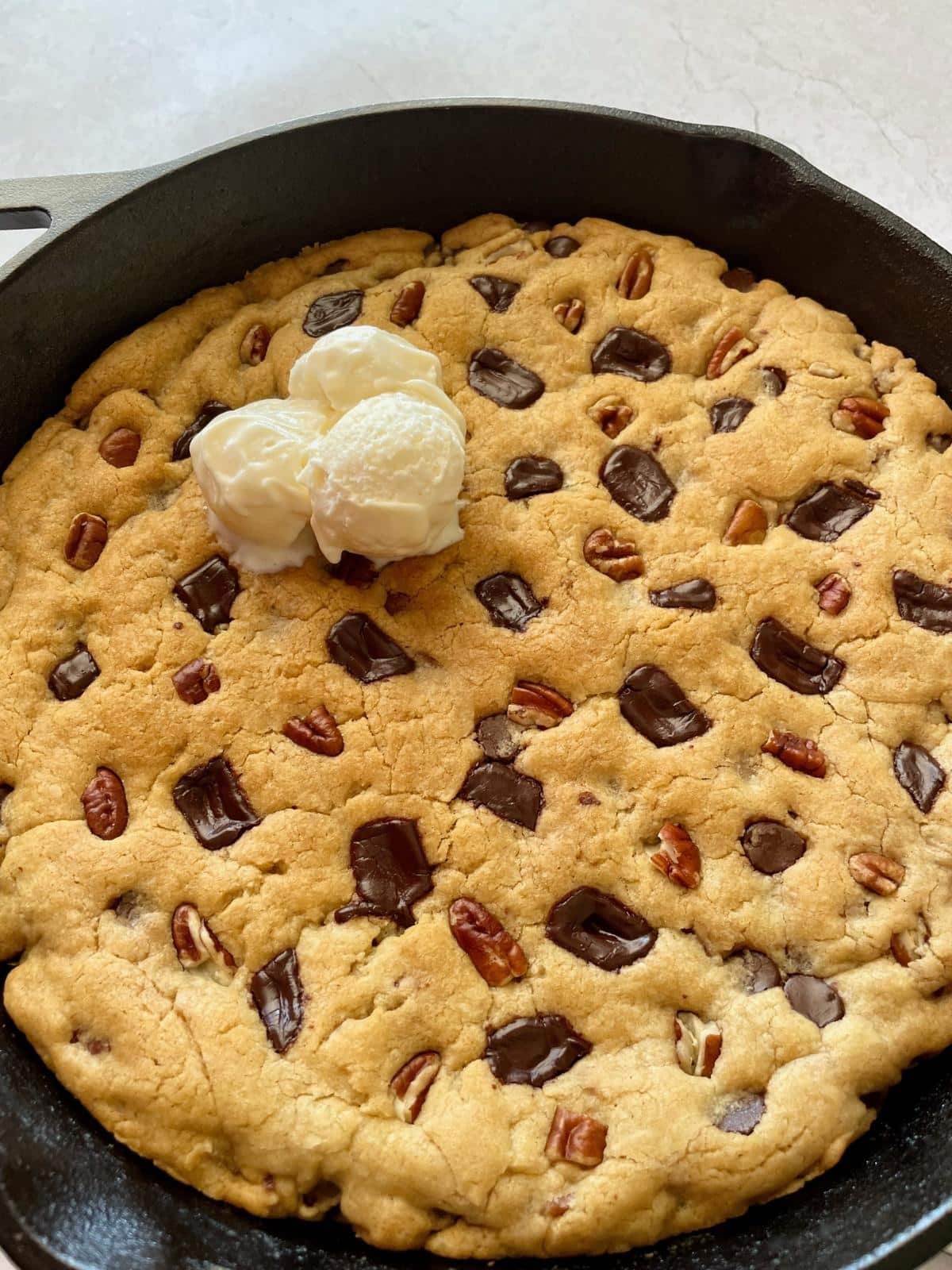 Angled view of the skillet cookie.