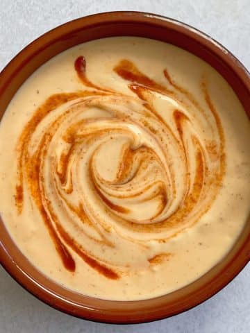 Up close view of vegan spicy mayo.